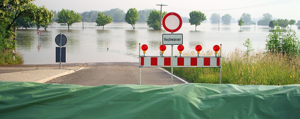 Broschüre Management von Starkregen und Hochwasser